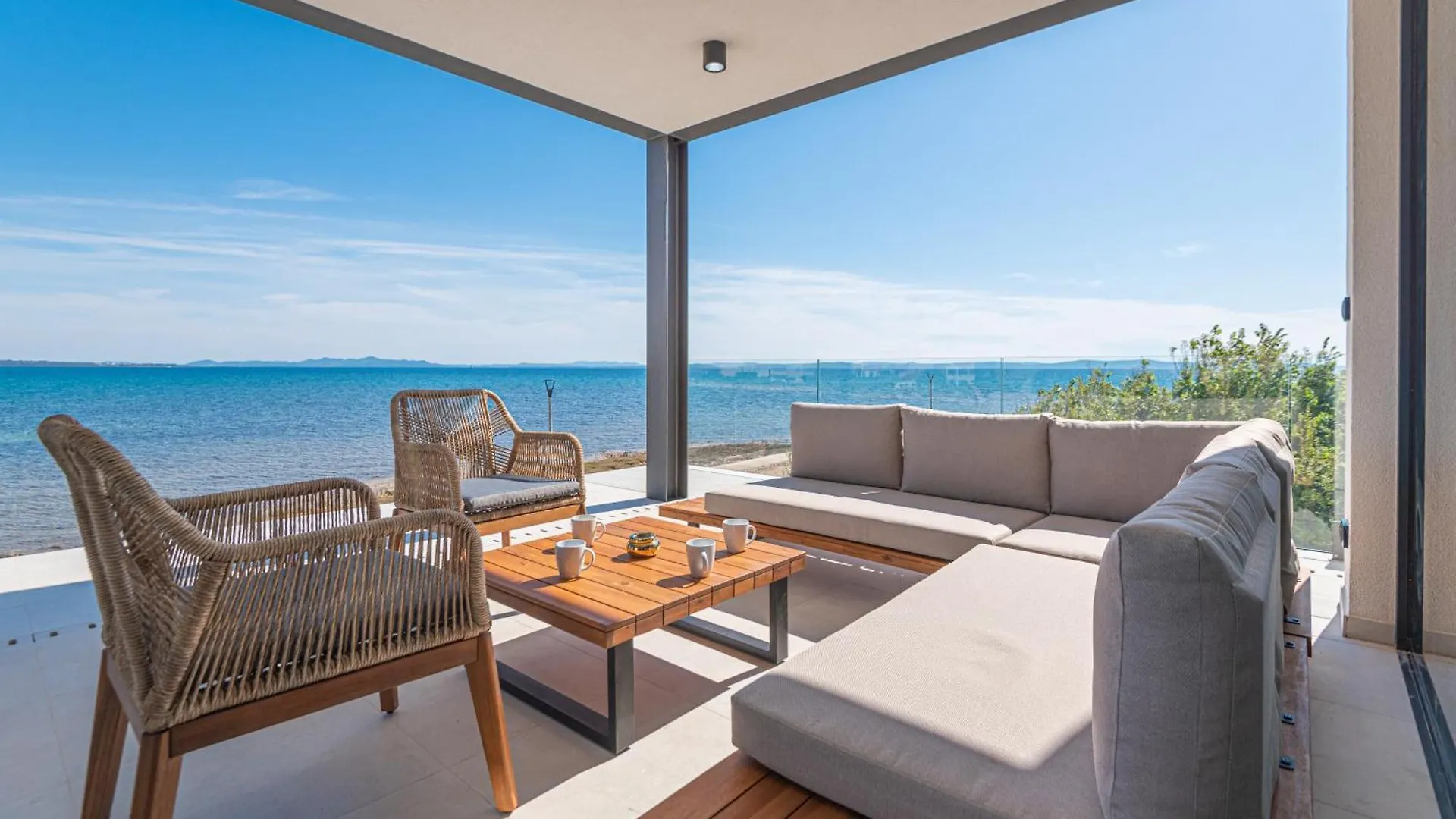 Luxury Seafront Villa Aurea - With Private Pool, Game Room & Stunning Sea Views Privlaka