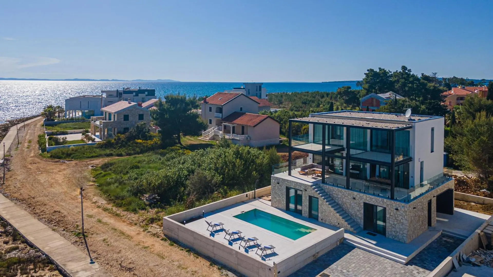Luxury Seafront Villa Aurea - With Private Pool, Game Room & Stunning Sea Views Privlaka  0*, Privlaka (Zadar) Croatia
